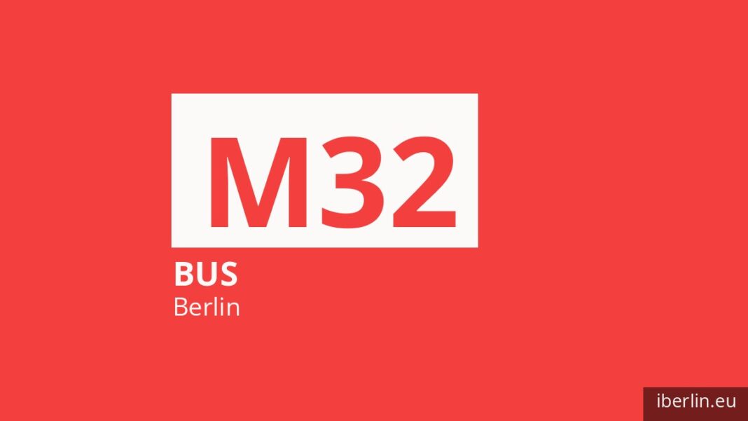 Bus M32 in Berlin